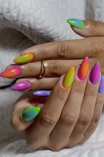 Aura Nails