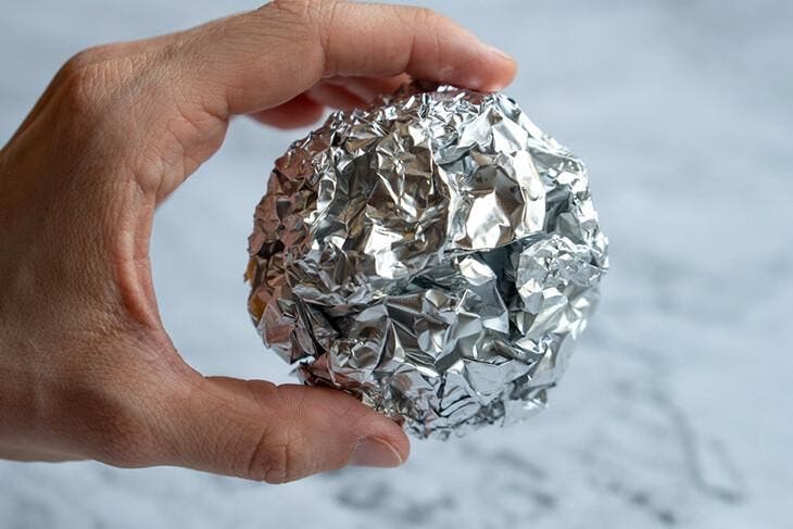 Boule de papier aluminium 