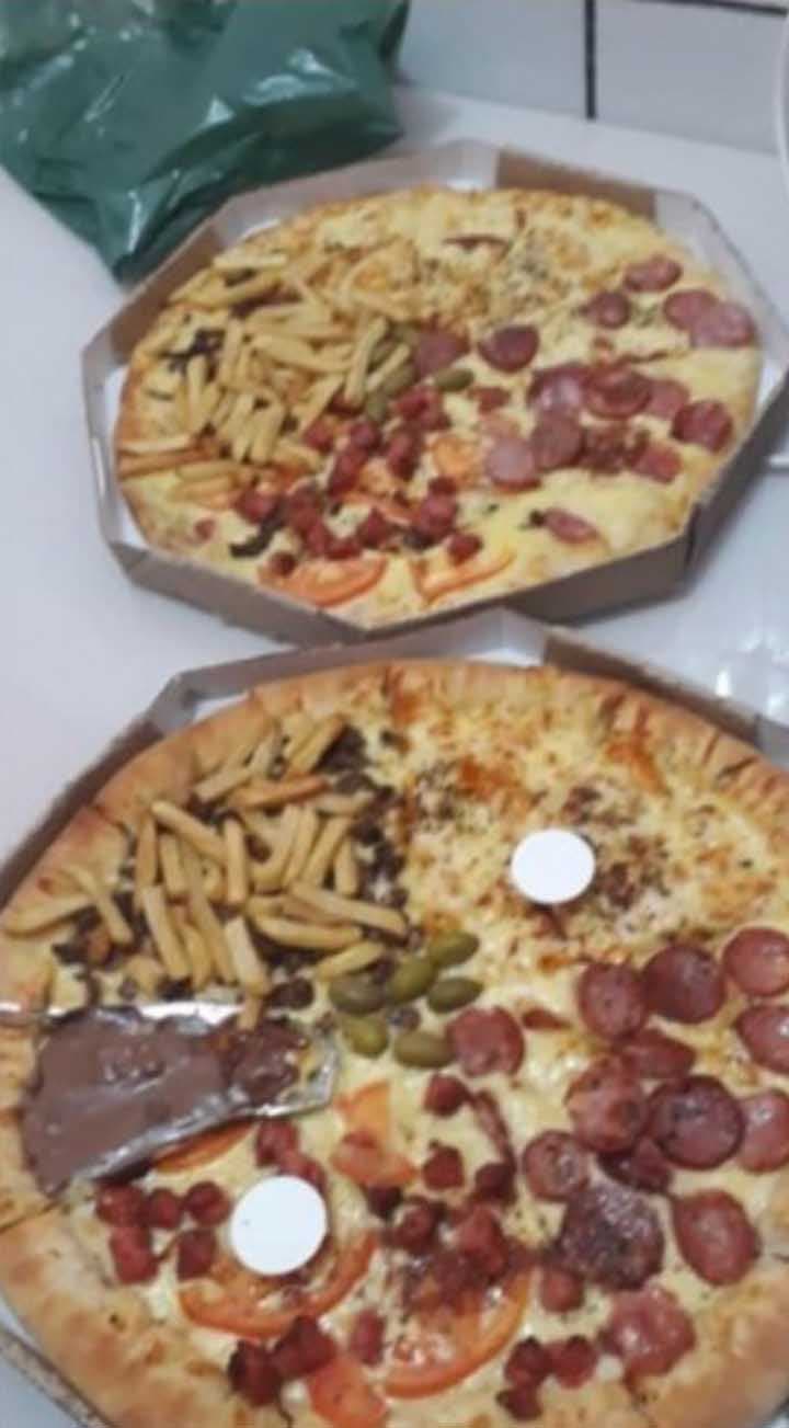 De grandes pizzas bien garnies