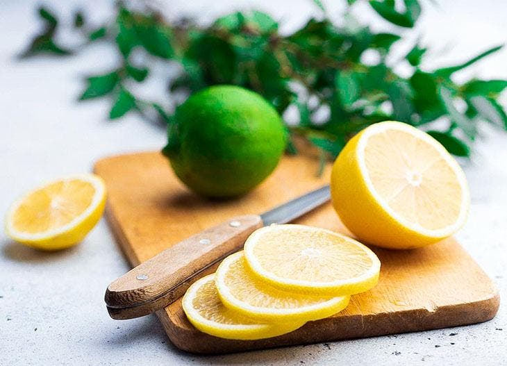 Du citron pour parfumer votre salle de bain 