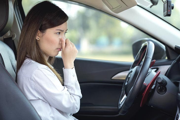 Mauvaise odeur dans la voiture – source : spm