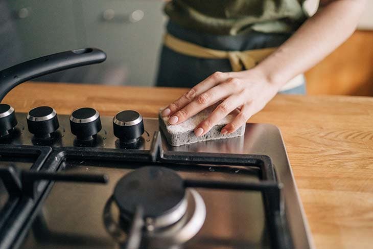 Nettoyer la cuisinière