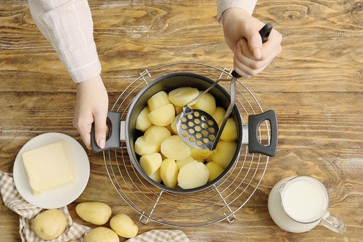 Préparer une purée de pomme de terre