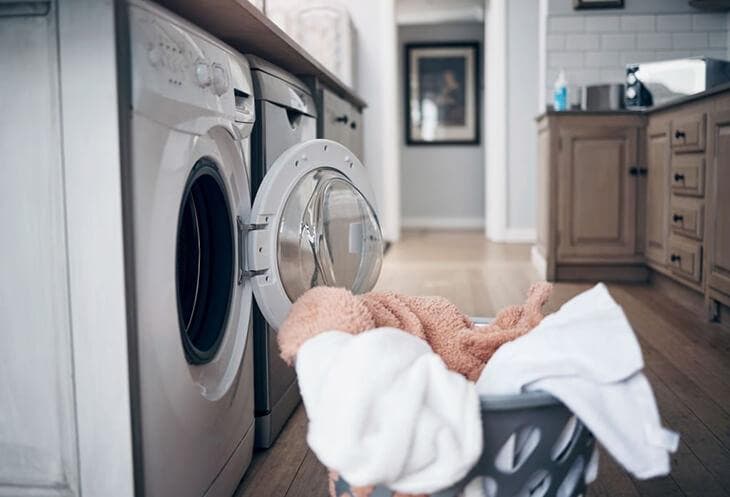 Séparer les serviettes des draps lors du lavage en machine. 