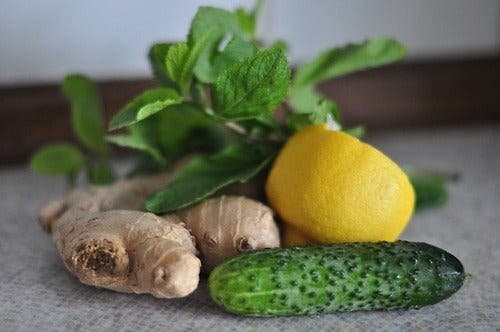 Voici la boisson la plus efficace au citron pour perdre du poids et faire fondre les graisses de manière extraordinaire