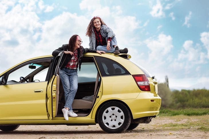 Une voiture jaune – source : spm