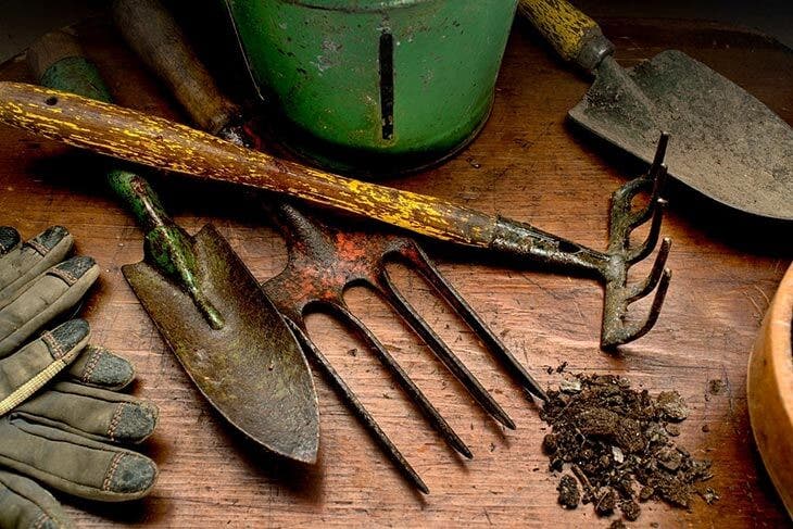 Outils de jardinage