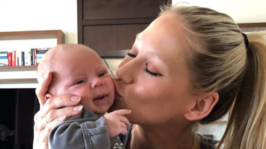 Anna Kournikova et Enrique Iglesias avec leurs enfants
