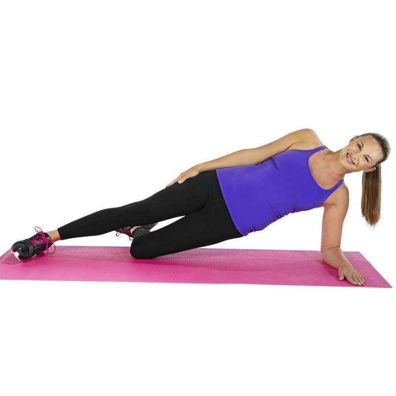 7 exercices pour se débarrasser des plis sur le dos et les côtés