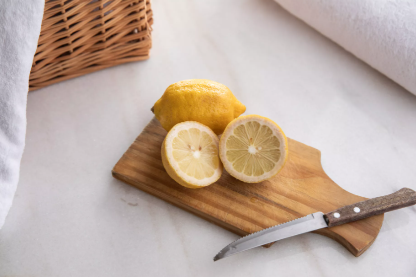 Le citron comme agent blanchissant du linge. source : thespruce