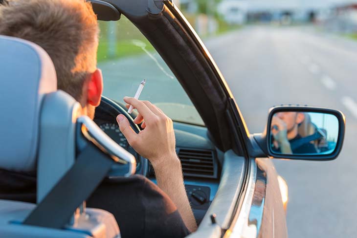 Mauvaises odeurs dans la voiture 